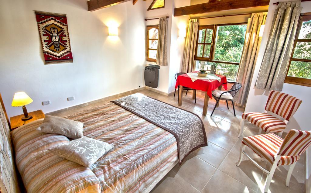 Aparthotel Blumenau Villa General Belgrano Zimmer foto